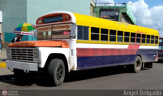 ZU - Colectivos Los Laureles C.A 05 por �ngel Delgado