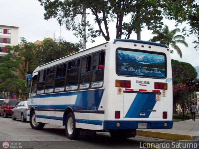 L�nea Tocar S.C. 34 por Leonardo Saturno