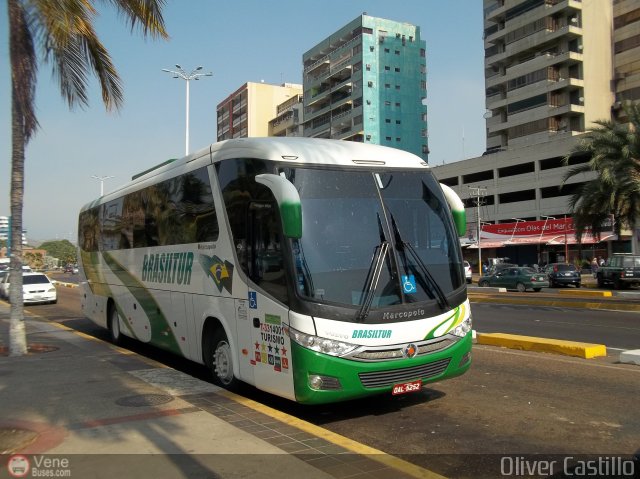 Brasil Tur 01 por Oliver Castillo