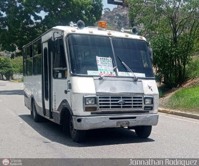DC - Unin Conductores del Oeste 250 por Jonnathan Rodrguez