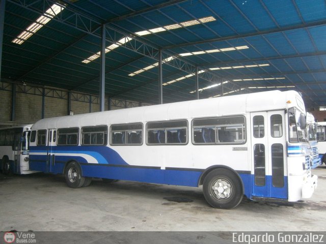 Universidad Sim�n Bol�var 10 por Edgardo Gonz�lez