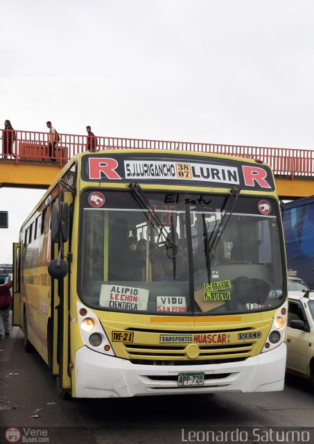 Transportes Huscar S.A. 728 por Leonardo Saturno