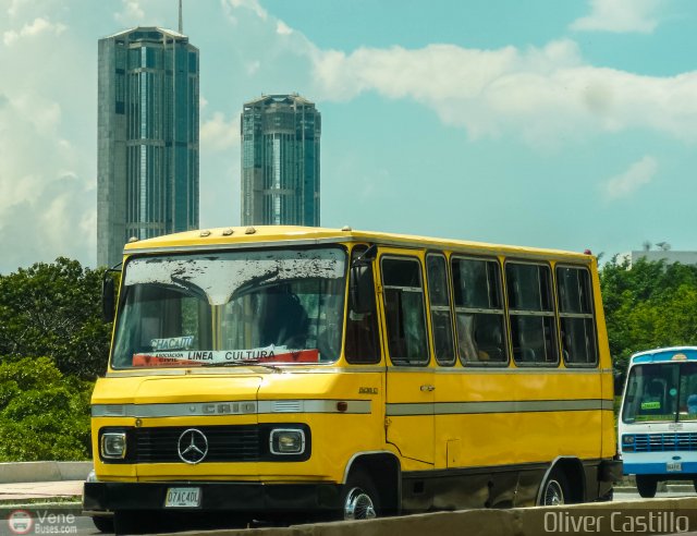 DC - A.C. L�nea Cultura 182 por Oliver Castillo