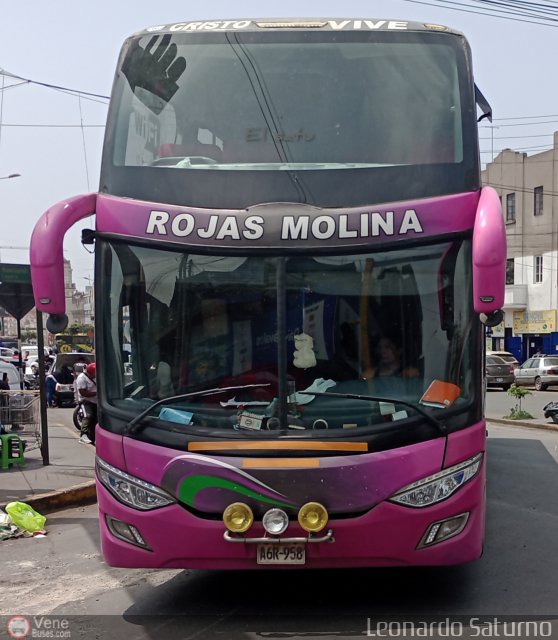 Expreso Rojas Rojitas S.A.C. 958 por Leonardo Saturno