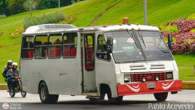 DC - Asoc. de Coop. de Transporte Ciudad Tiuna 111 por Pablo Acevedo