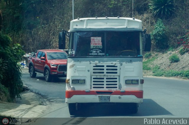 U.C. Catia - El Junquito 083 por Pablo Acevedo