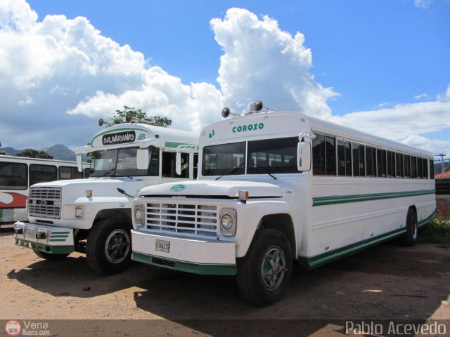 Garajes Paradas y Terminales San-Cristobal por Pablo Acevedo