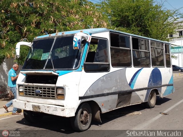 ZU - U.C. Barrio La Polar 226 por Sebasti�n Mercado