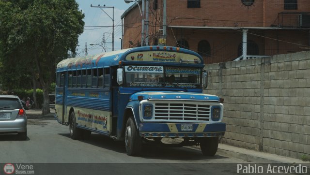 Colectivos Unidos - Ocumare de la Costa - Mcy 12 por Pablo Acevedo