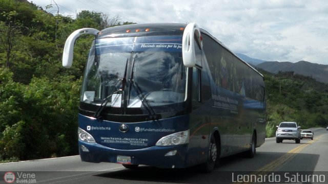 Orq. y Coros Infantiles y Juveniles de Vzla 98 por Leonardo Saturno