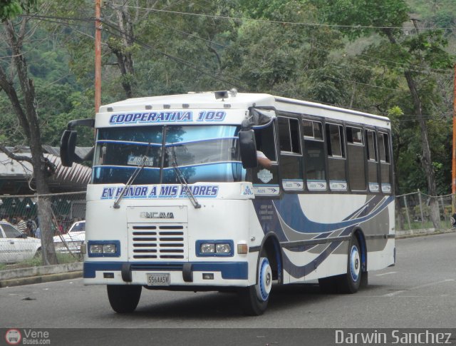 Cooperativa 109 025 por Darwin Sanchez