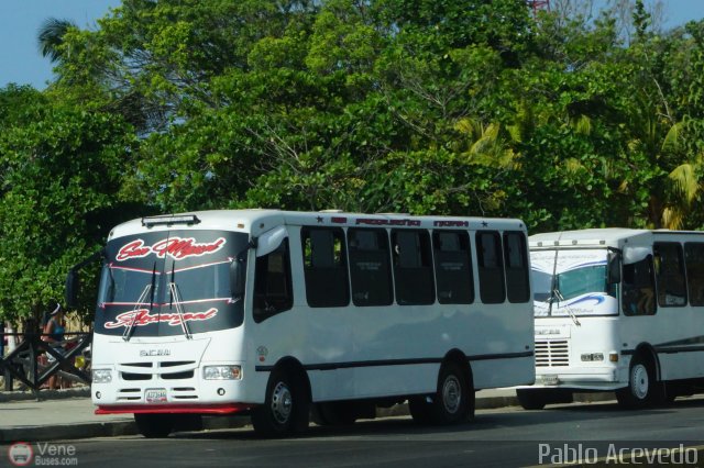 Organizaciones Unidas de C. Caracas - La Guaira 525 por Pablo Acevedo