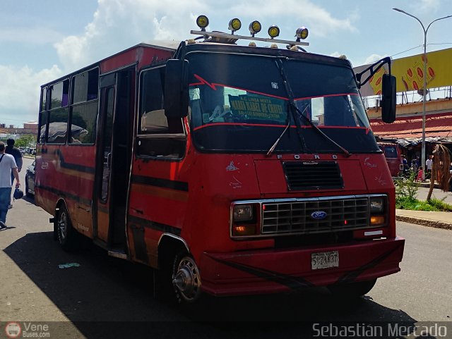 ZU - A.C. L�nea Mixta Mar�a Isabel de Ch�vez 27 por Sebasti�n Mercado