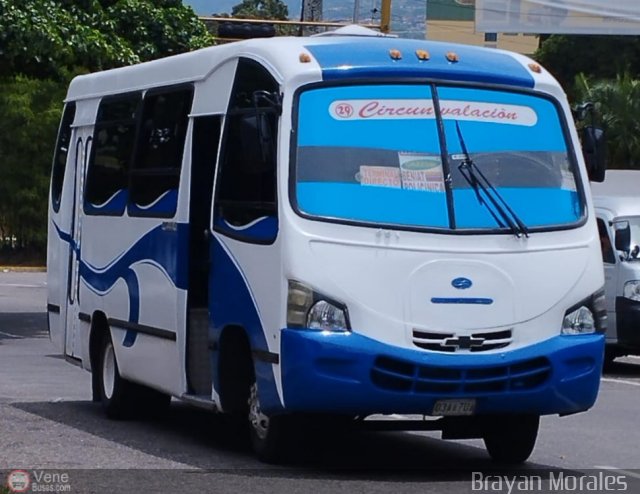 TA - Lnea Circunvalacin 29 por Jerson Nova