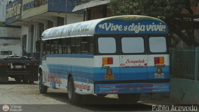 Transporte Colectivo Palo Negro AE2 por Pablo Acevedo