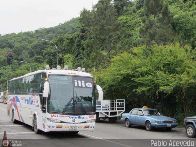 Expreso Brasilia 6541 por Pablo Acevedo