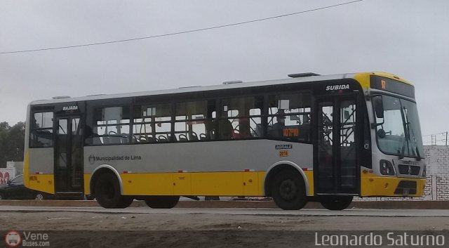 Per Bus Internacional - Corredor Amarillo 2016 por Leonardo Saturno