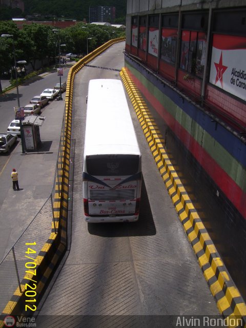 Transportes Uni-Zulia 2000 por Alvin Rondn