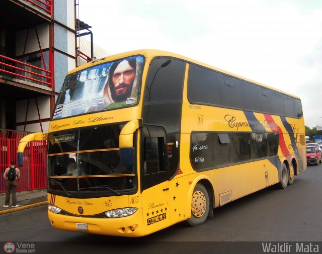 Expresos Los Llanos 305 por Waldir Mata