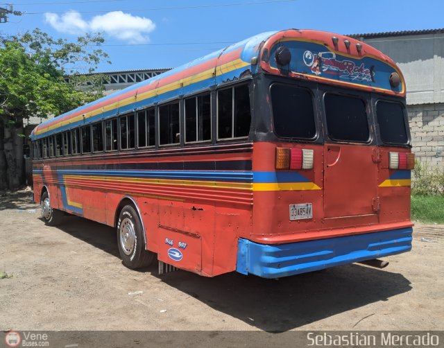 Colectivos Perij� 21 por Sebasti�n Mercado
