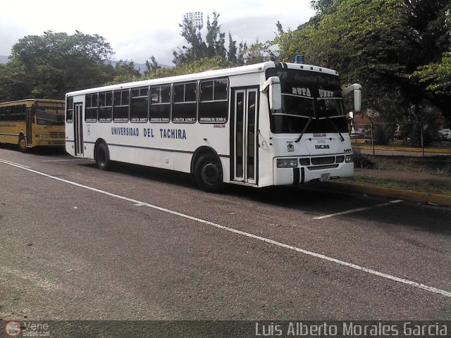 Universidad Nacional Experimental del Tachira 73 por Luis Alberto Garcia