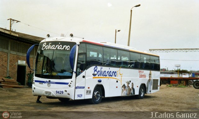 Expreso Bolivariano 9429 por Pablo Acevedo