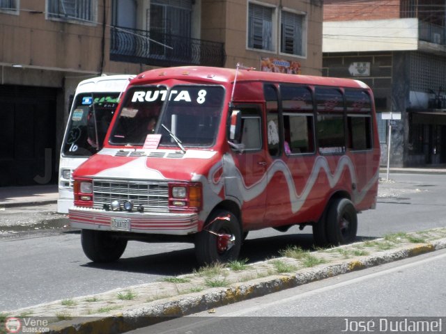 LA - Ruta 8 998 por Jos� Dudamel