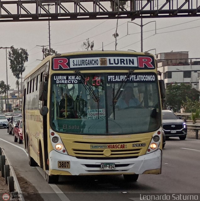 Transportes Huscar S.A. 814 por Leonardo Saturno