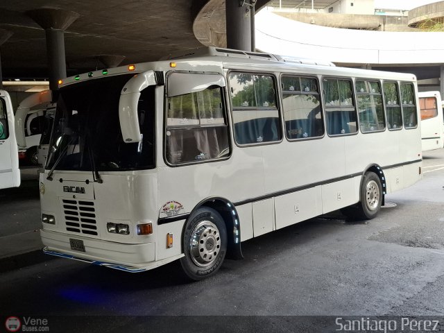 Coop. Transporte Menca de Leoni 01 por Santiago P�rez