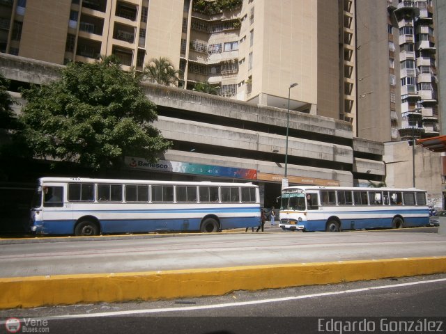 Garajes Paradas y Terminales Caracas por Edgardo Gonzlez