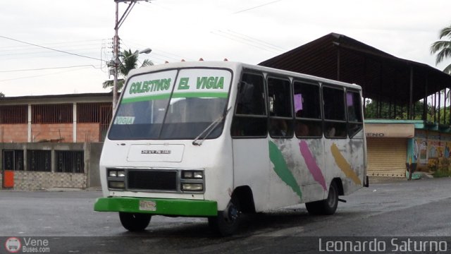 Colectivos El Viga 98 por Leonardo Saturno