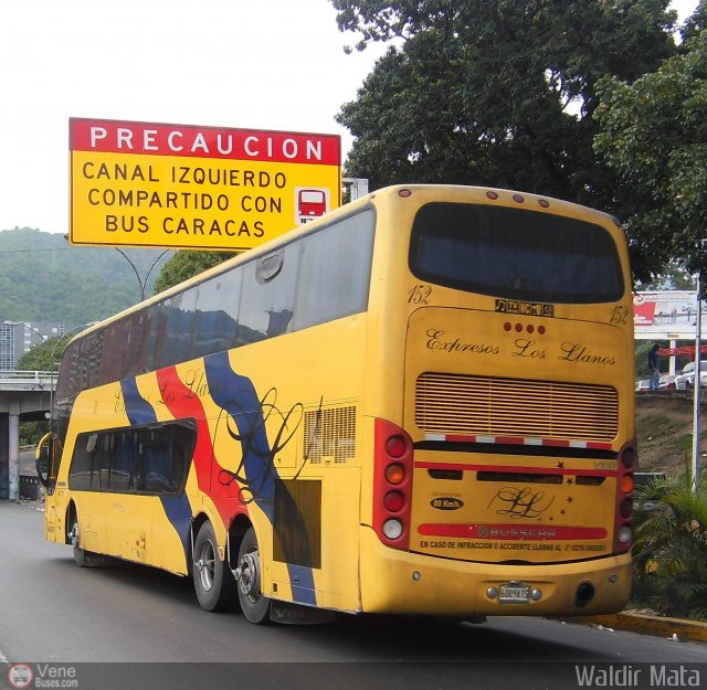 Expresos Los Llanos 152 por Waldir Mata