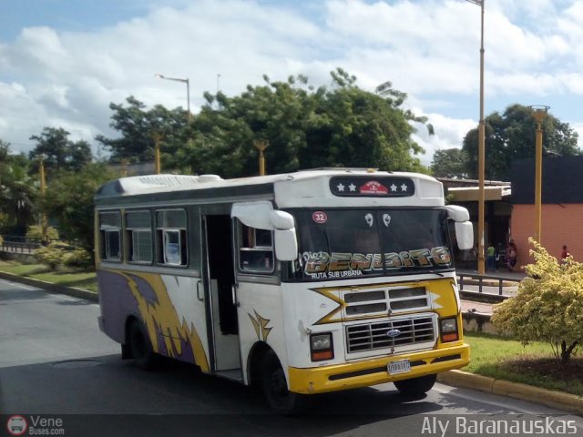 CA - Unin Vivienda Rural A.C. 32 por Aly Baranauskas