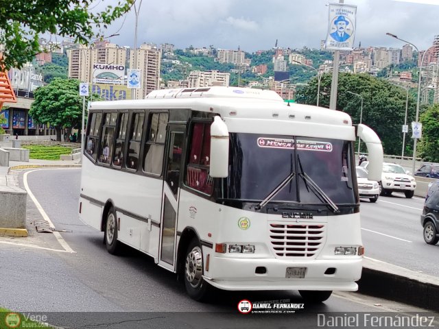 Coop. Transporte Menca de Leoni 069 por Daniel Fern�ndez