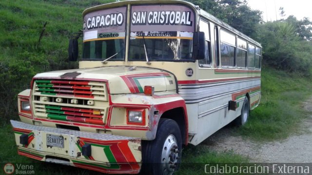 Colectivos Transporte Libertad C.A. 02 por Pablo Acevedo