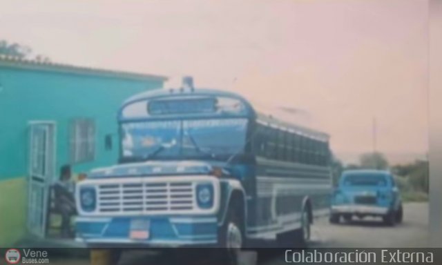 L�nea El Rosario 06 por Mois�s Silva Colombo