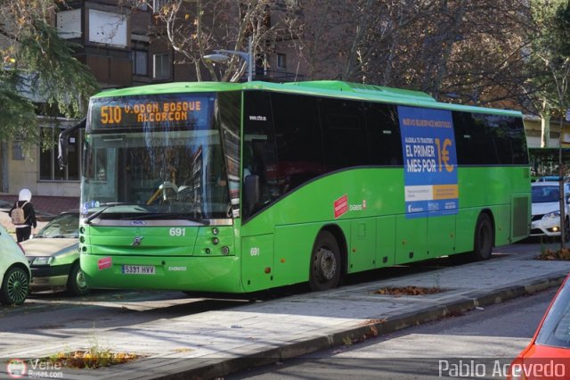 Particular o Desconocido 691 por Pablo Acevedo