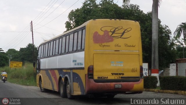 Expresos San Crist�bal 054 por Leonardo Saturno