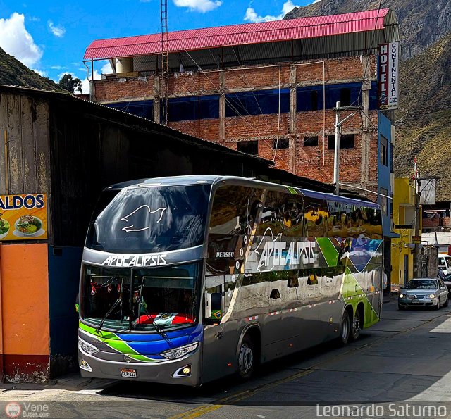 Empresa de Transportes Apocalipsis S.A. 132 por Leonardo Saturno