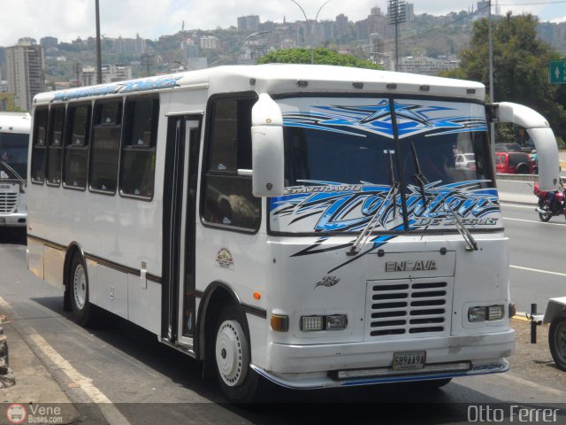 Coop. Transporte Menca de Leoni 077 por Otto Ferrer