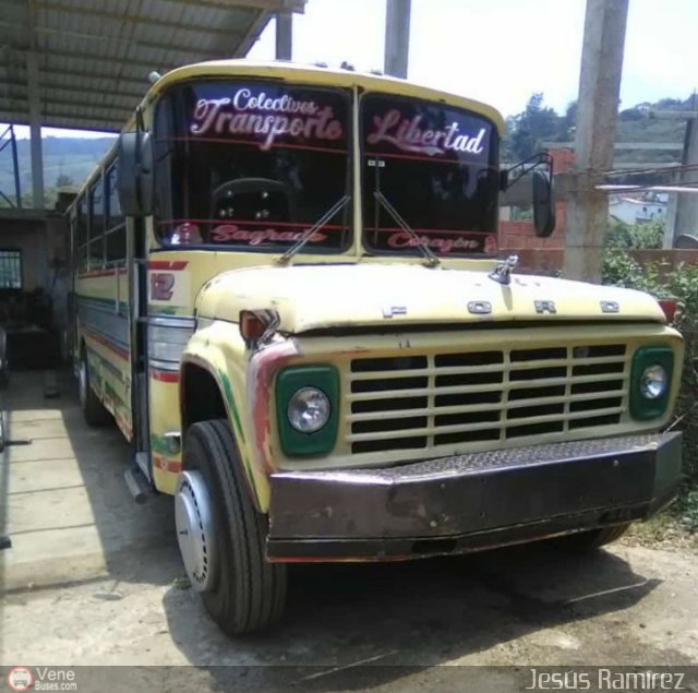 Colectivos Transporte Libertad C.A. 12 por Jerson Nova