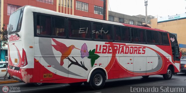 I. en Transporte y Turismo Libertadores S.A.C. 0962 por Leonardo Saturno