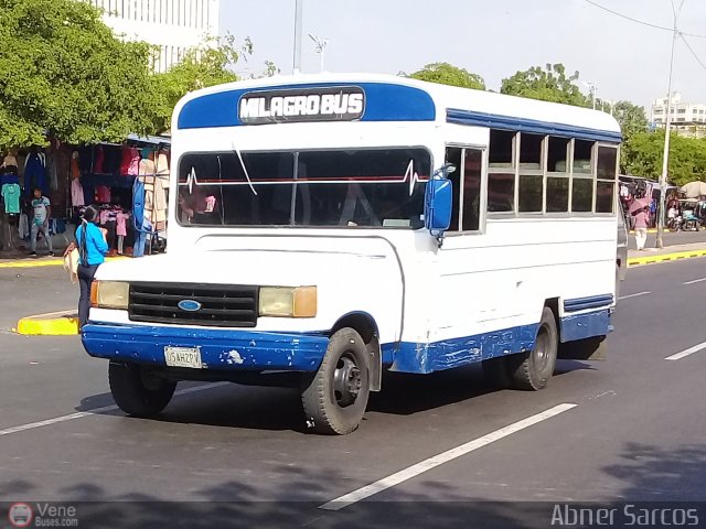 ZU - Asociaci�n Cooperativa Milagro Bus 49 por Abner Sarcos