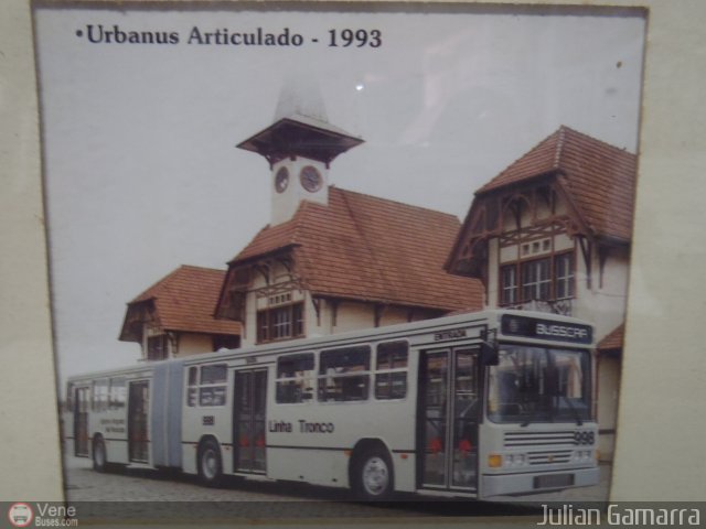 Catlogos Folletos y Revistas 1993 por Julian Gamarra