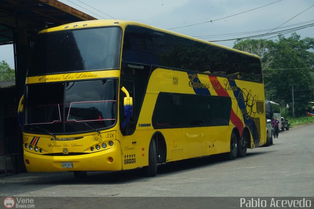 Expresos Los Llanos 338 por Pablo Acevedo