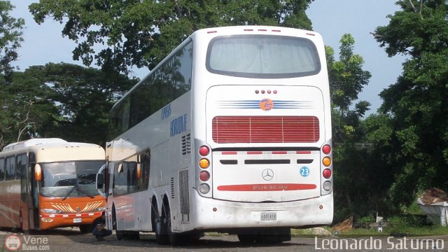Expresos Horizonte 23 por Leonardo Saturno