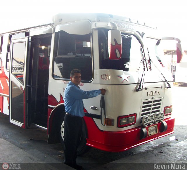 Profesionales del Transporte de Pasajeros Alvaro Camacho por Kevin Mora