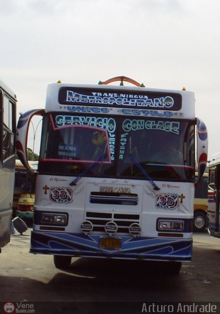 Transporte Nirgua Metropolitano 38 por Arturo Andrade