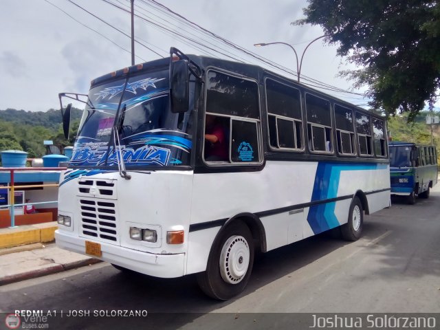 A.C. Lnea Ro Cristal 045 por Joshua Solrzano