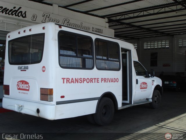 Particular o Transporte de Personal 301 por Cesar Ornelas